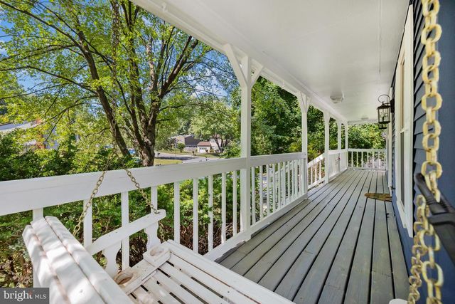 5544 SPANGLER LN, Woodbridge, VA 22193