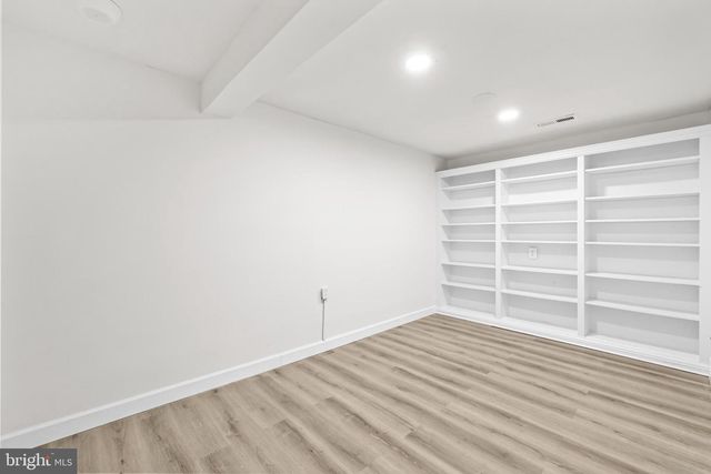 5544 SPANGLER LN, Woodbridge, VA 22193
