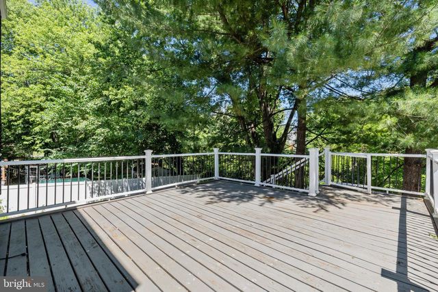 5544 SPANGLER LN, Woodbridge, VA 22193
