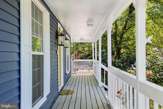 5544 SPANGLER LN, Woodbridge, VA 22193