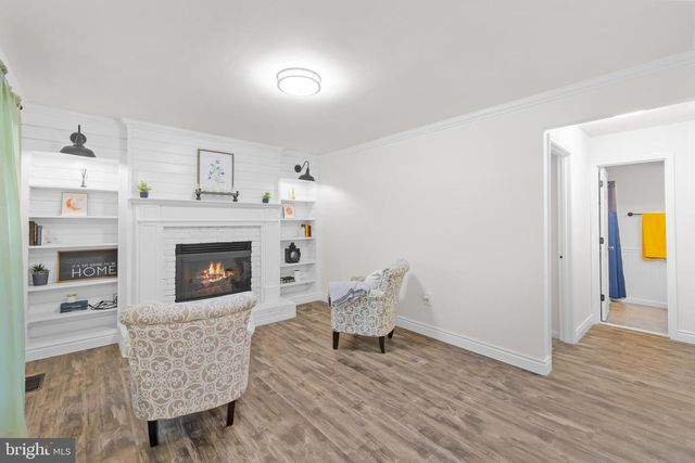 5544 SPANGLER LN, Woodbridge, VA 22193