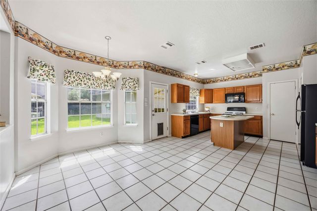 206 Scarlet Maple Drive, Sugar Land, TX 77479
