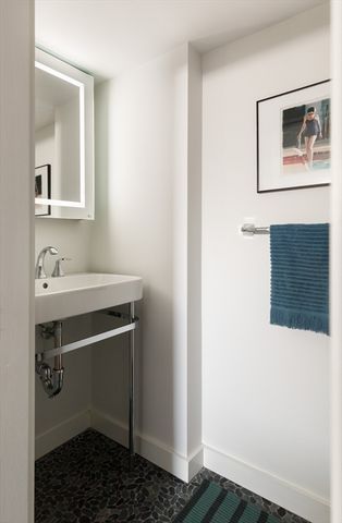 15 Park Avenue, Somerville, MA 02144