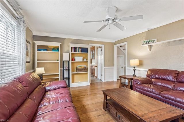 1300 Chelbrook RD, Chesapeake, VA 23322