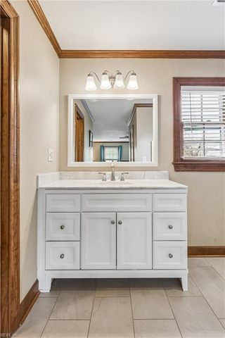 1300 Chelbrook RD, Chesapeake, VA 23322