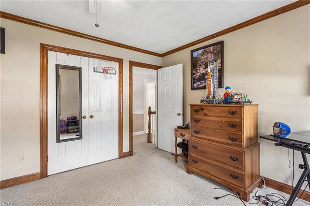 1300 Chelbrook RD, Chesapeake, VA 23322