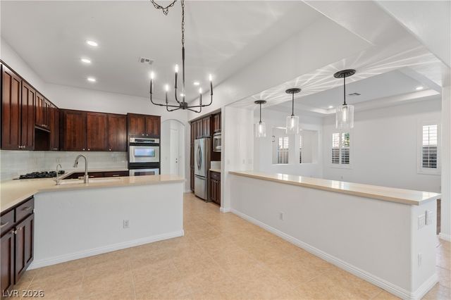 11283 La Madre Ridge Drive, Las Vegas, NV 89135