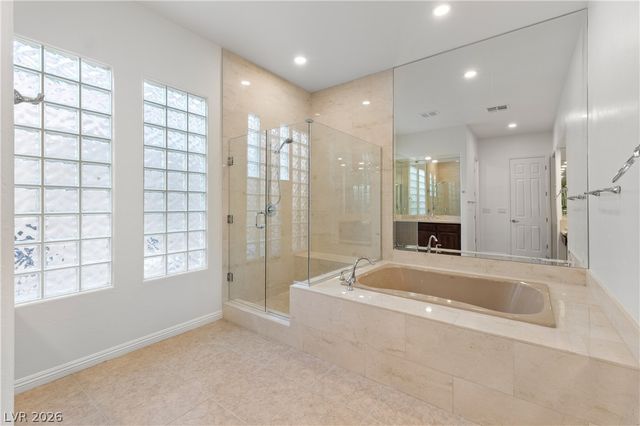 11283 La Madre Ridge Drive, Las Vegas, NV 89135