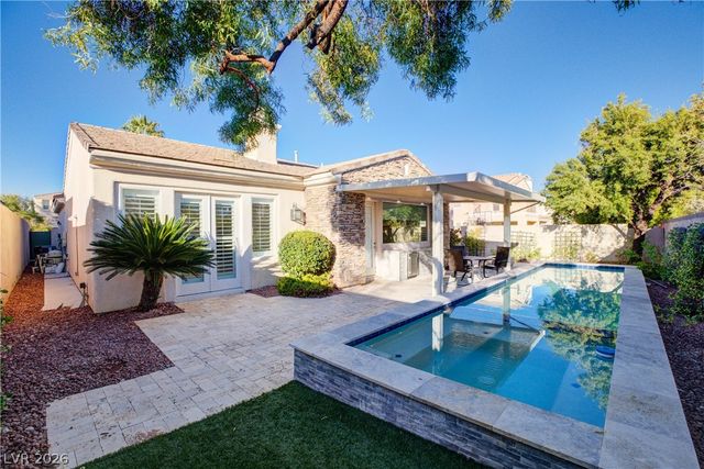 11283 La Madre Ridge Drive, Las Vegas, NV 89135