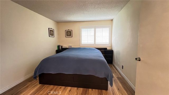 306 E Thornton, Hemet, CA 92543