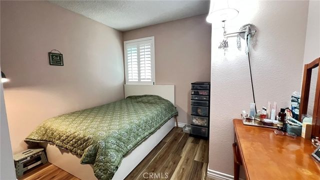 306 E Thornton, Hemet, CA 92543