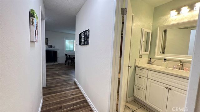 306 E Thornton, Hemet, CA 92543
