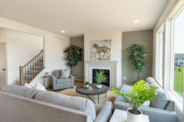 5036 Airlake Draw, Woodbury, MN 55129