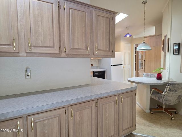 2233 E BEHREND Drive 48, Phoenix, AZ 85024