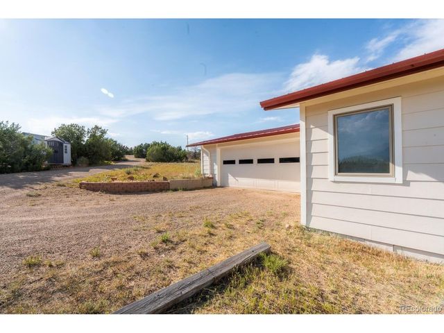 80 Moose Trl, Walsenburg, CO 81089