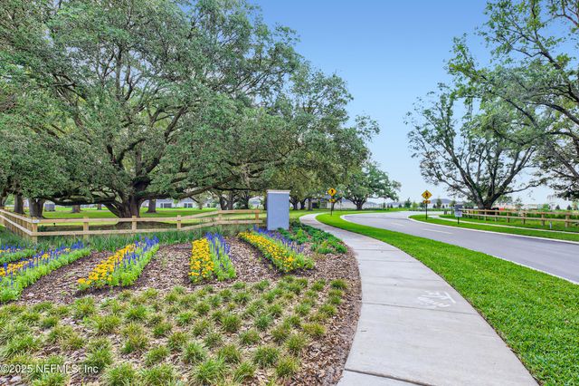 2952 ADELAIDE Road, Green Cove Springs, FL 32043