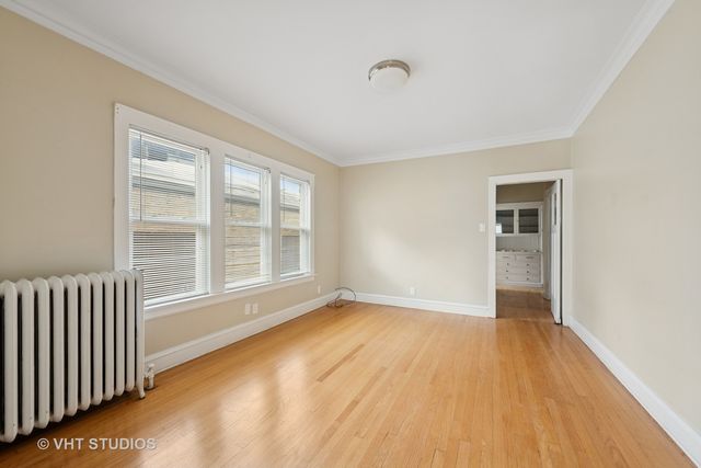 6208 N Artesian Avenue, Chicago, IL 60659