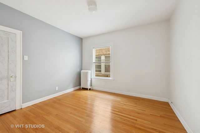 6208 N Artesian Avenue, Chicago, IL 60659