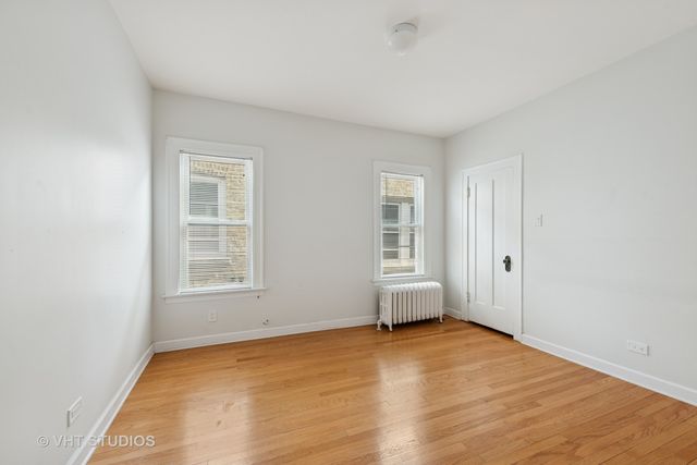 6208 N Artesian Avenue, Chicago, IL 60659
