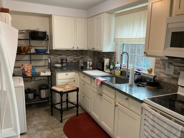 38D Garden Lane, Harwinton, CT 06791