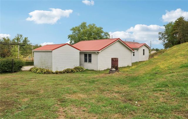 487 E Brady Rd, East Franklin Twp, PA 16201