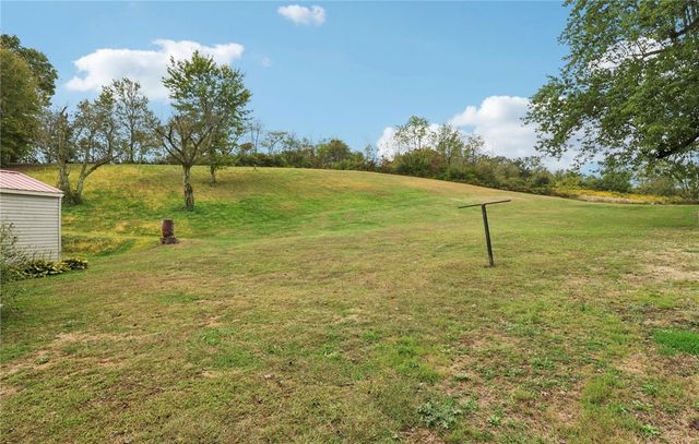 487 E Brady Rd, East Franklin Twp, PA 16201