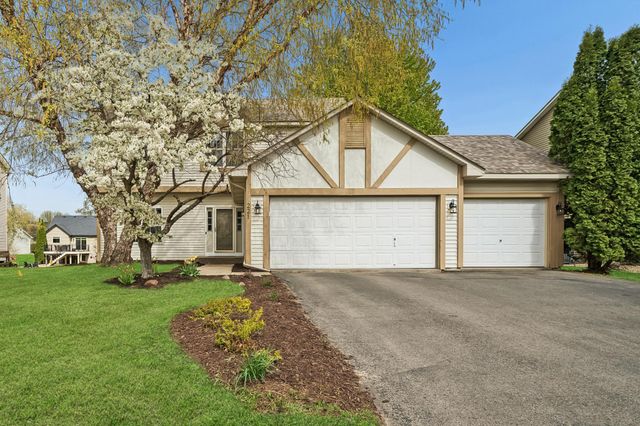 221 Butternut Circle, Carver, MN 55315