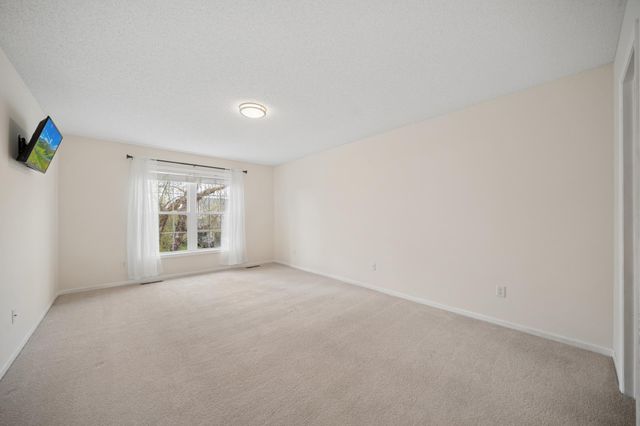 221 Butternut Circle, Carver, MN 55315