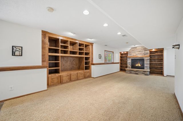 221 Butternut Circle, Carver, MN 55315