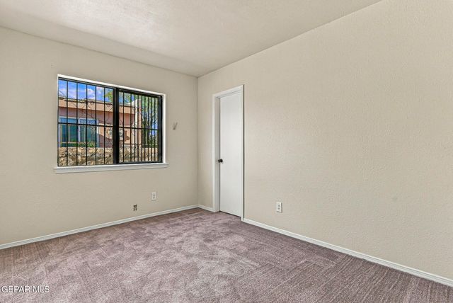 1625 LOU GRAHAM Drive, El Paso, TX 79936