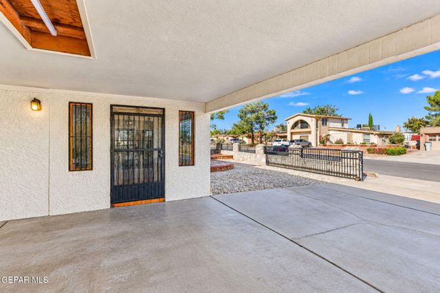1625 LOU GRAHAM Drive, El Paso, TX 79936