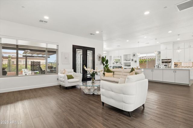 41413 N Laurel Valley Way, Anthem, AZ 85086
