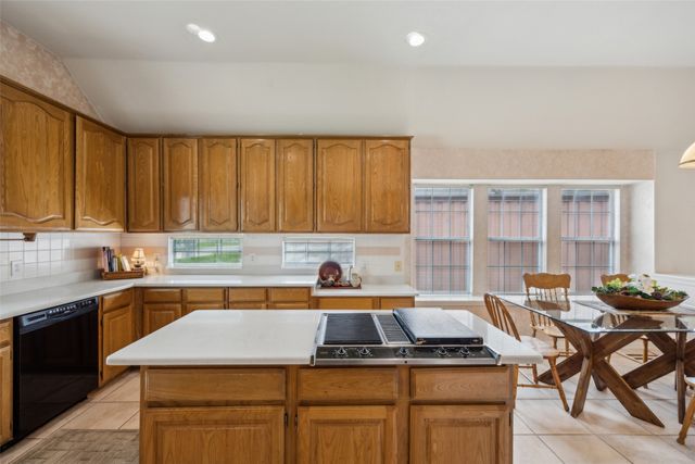 711 Parkway Boulevard, Coppell, TX 75019