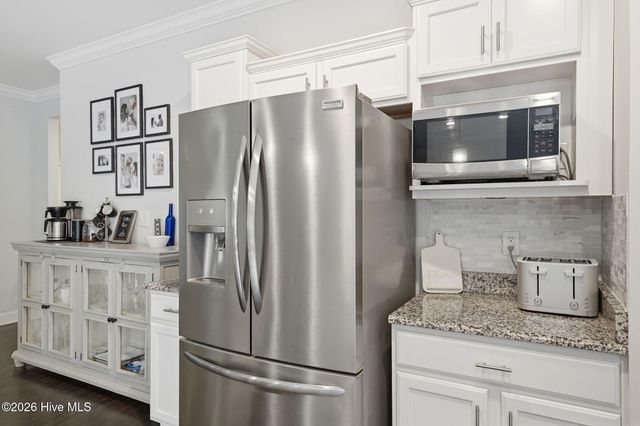 170 Beths Point, West End, NC 27376