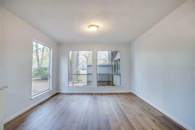 605 Jeff Davis Court, Conroe, TX 77302