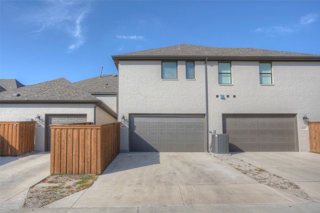 14421 Greymoore Circle, Fort Worth, TX 76008