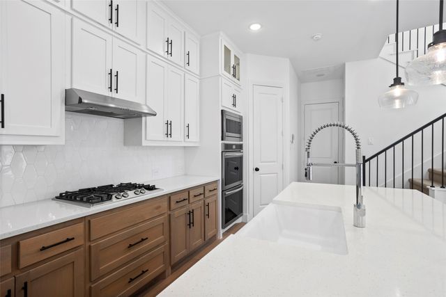 14421 Greymoore Circle, Fort Worth, TX 76008