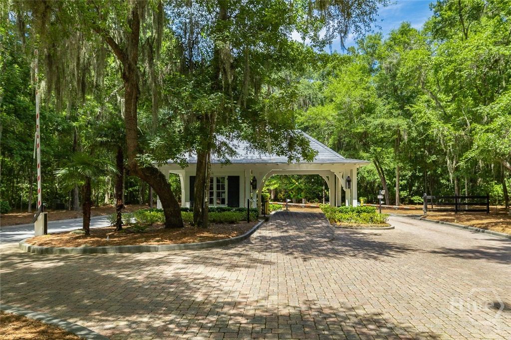 Image 66 of property listing at 84 McRorrie Drive, Richmond Hill, GA 31324