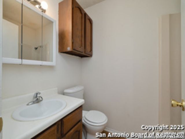 5814 CLIFFDALE DR, San Antonio, TX 78250