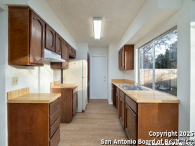 5814 CLIFFDALE DR, San Antonio, TX 78250