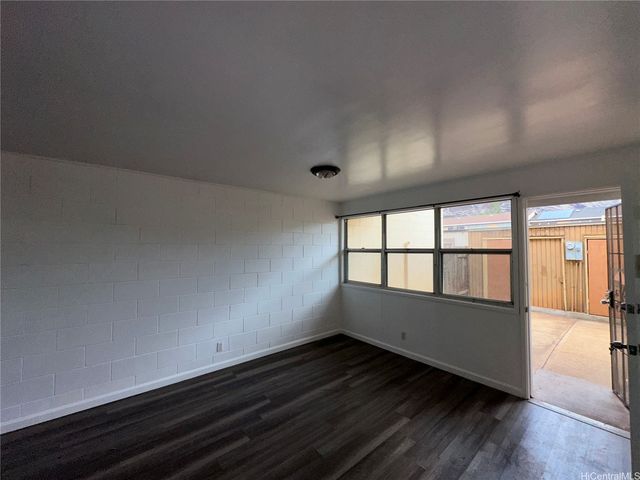 85-124 Ala Walua Street B, Waianae, HI 96792