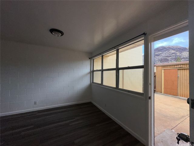 85-124 Ala Walua Street B, Waianae, HI 96792