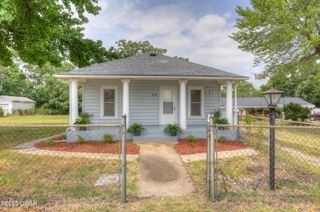 414 S McKinley Avenue, Joplin, MO 64801