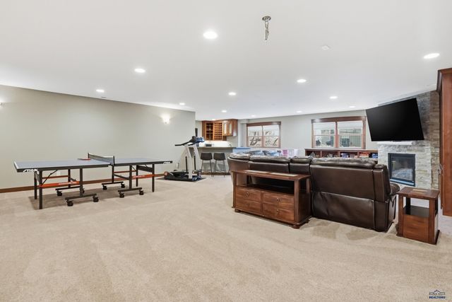 6416 BANDON LN, Rapid City, SD 57702