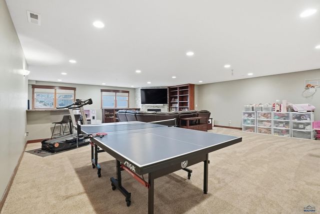 6416 BANDON LN, Rapid City, SD 57702