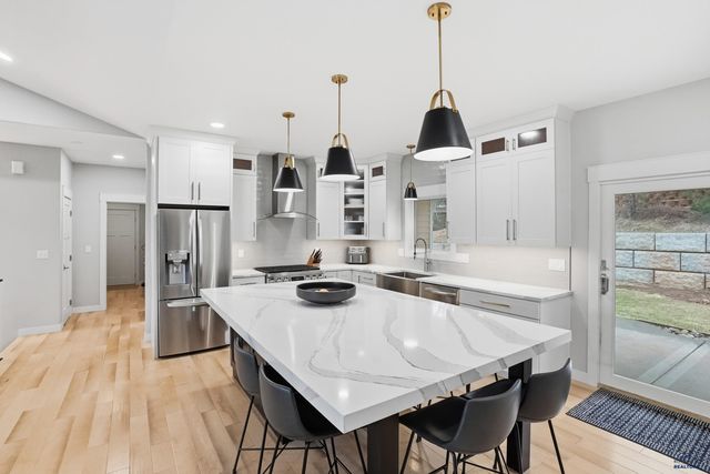 6416 BANDON LN, Rapid City, SD 57702