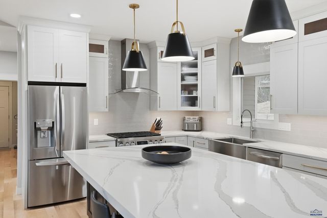 6416 BANDON LN, Rapid City, SD 57702