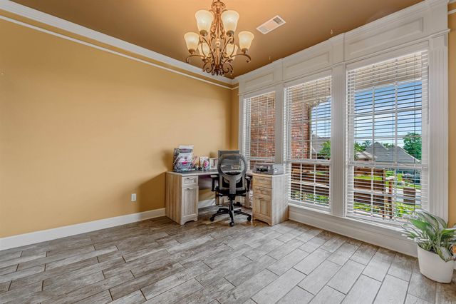 7416 Glenn Hills Dr, Sherwood, AR 72120