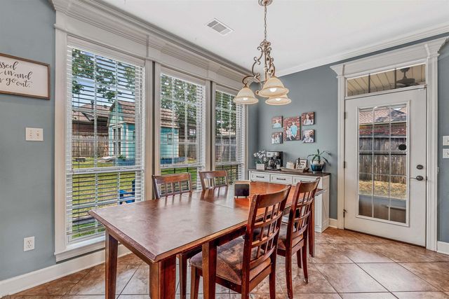 7416 Glenn Hills Dr, Sherwood, AR 72120