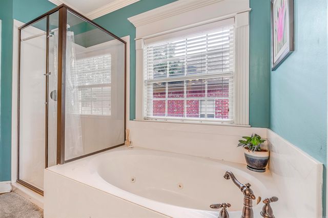 7416 Glenn Hills Dr, Sherwood, AR 72120